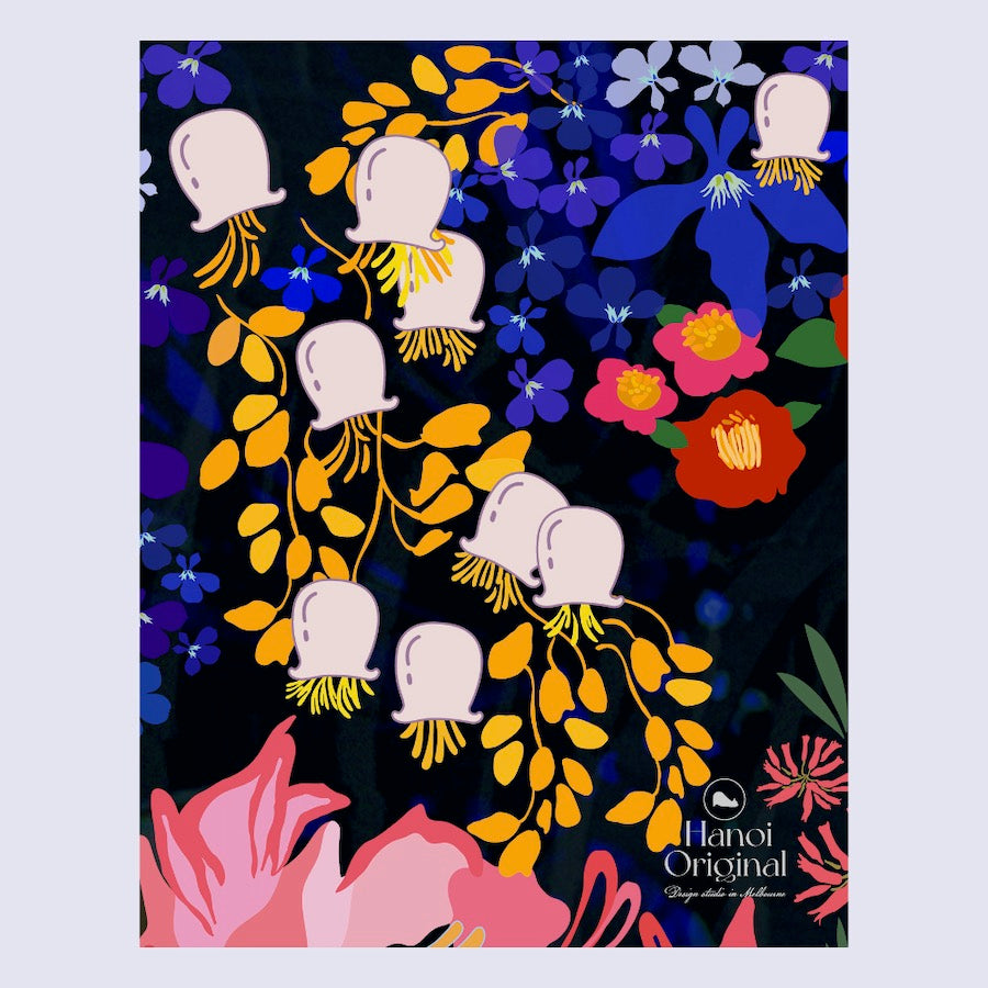 An essential tote bag for everyday activities by Hanoi Original. Depicting a beautiful arrangement of blue lobella and white bells , illustration by Vietnamese Australian artist Thien Huong. 